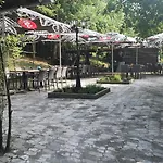 Silonce & Restaurant 4*