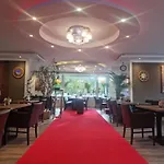 Silonce & Restaurant Hotel 4*