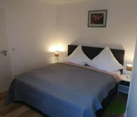 Silonce Am -ruhige Lage Im Gruenen, Parkplatz Und Garten Ideal Fuer Und Wanderfans Radevormwald