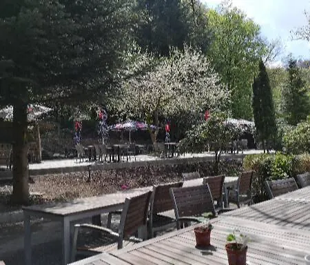 فندق Silonce Am -ruhige Lage Im Gruenen, Parkplatz Und Garten Ideal Fuer Und Wanderfans رادفرومفالد