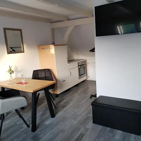 Silonce Am -ruhige Lage Im Gruenen, Parkplatz Und Garten Ideal Fuer Und Wanderfans Szálloda