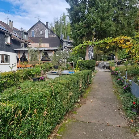 Silonce Am -ruhige Lage Im Gruenen, Parkplatz Und Garten Ideal Fuer Und Wanderfans Szálloda