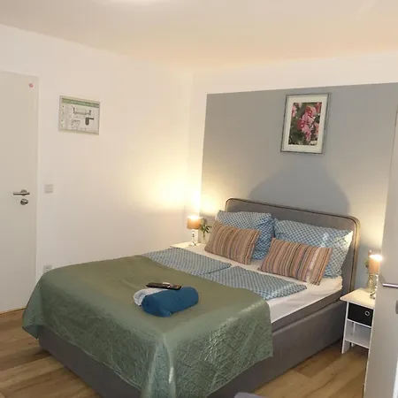 Silonce Am -ruhige Lage Im Gruenen, Parkplatz Und Garten Ideal Fuer Und Wanderfans 4* Radevormwald