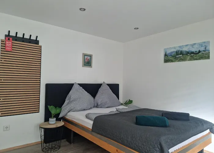 Hotel Hotel Silonce Radevormwald am See -ruhige Lage im Grünen, Parkplatz und Garten ideal für Natur und Wanderfans